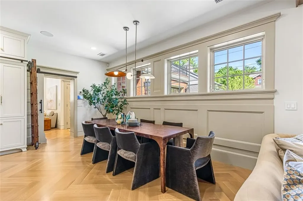 465 Lloyd Avenue Providence RI 02906