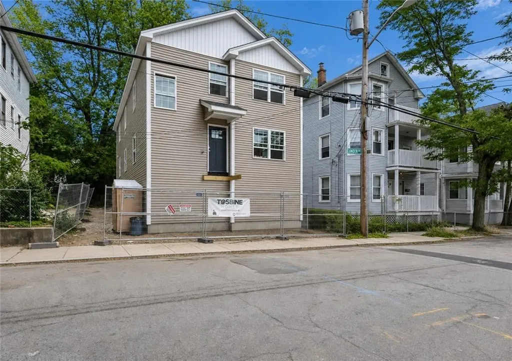 159 Camden Avenue Providence RI 02908