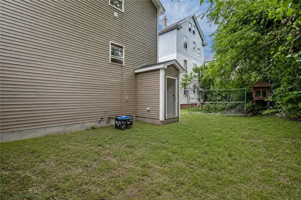 159 Camden Avenue Providence RI 02908