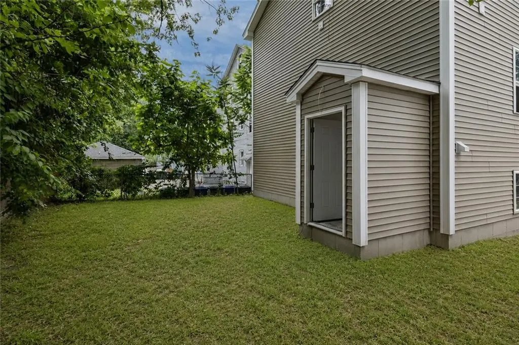 159 Camden Avenue Providence RI 02908