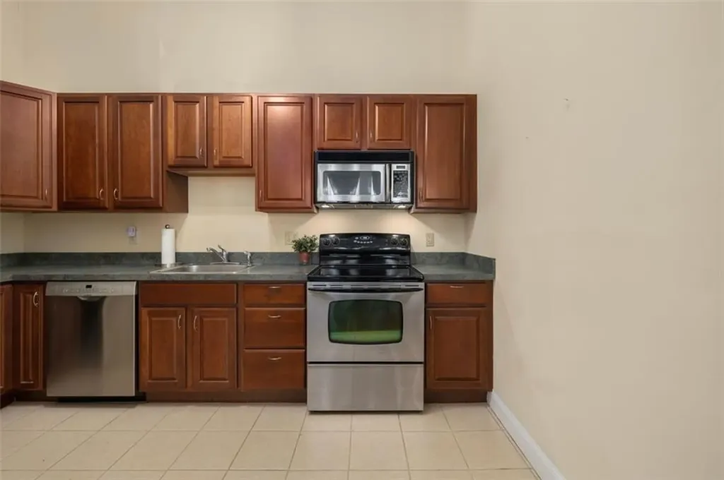 775 Potters Avenue Providence RI 02907