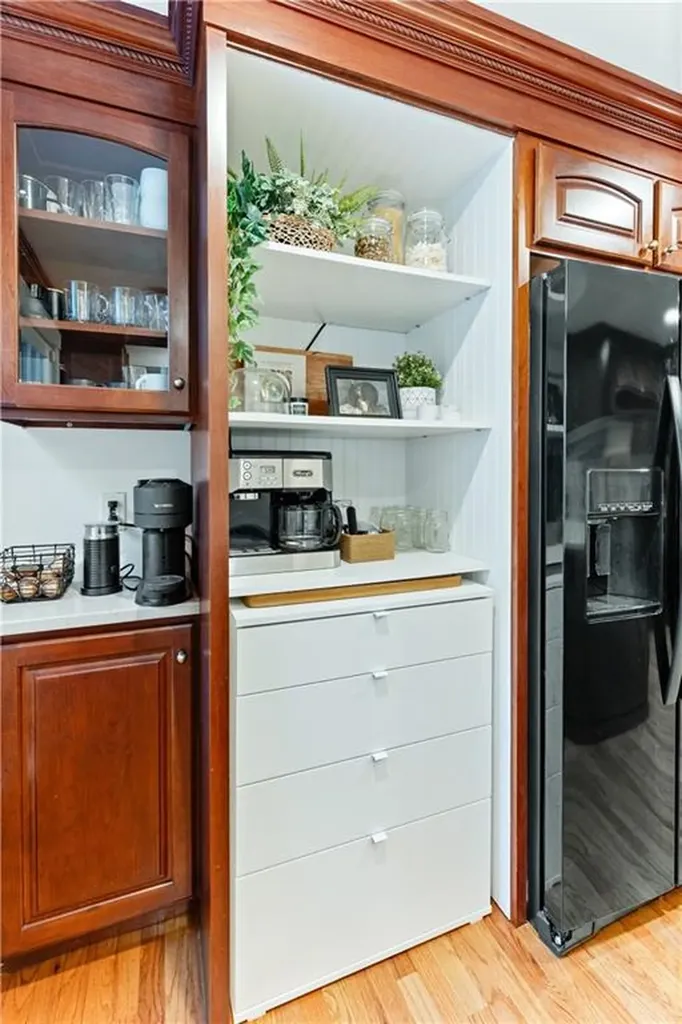 225 Greenwood Avenue Warwick RI 02886