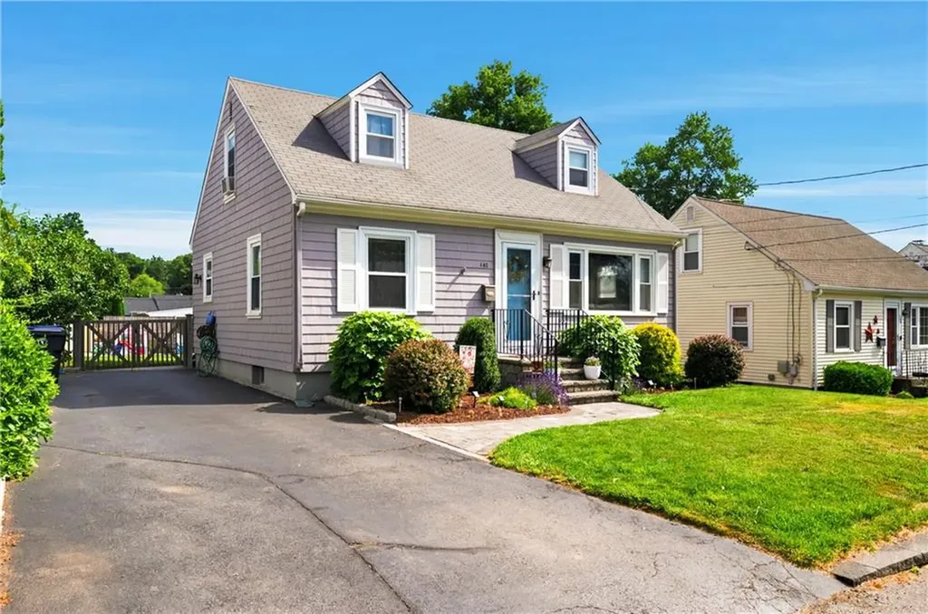 142 Mowry Avenue Cumberland RI 02864