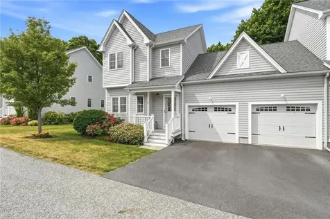 96 Seafare Lane Portsmouth RI 02871