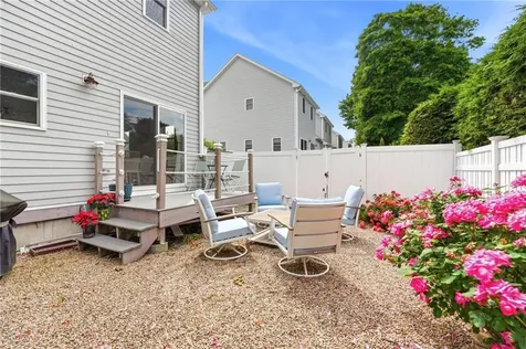 96 Seafare Lane Portsmouth RI 02871