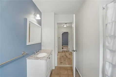 96 Seafare Lane Portsmouth RI 02871