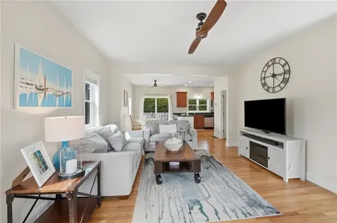 96 Seafare Lane Portsmouth RI 02871
