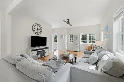 96 Seafare Lane Portsmouth RI 02871