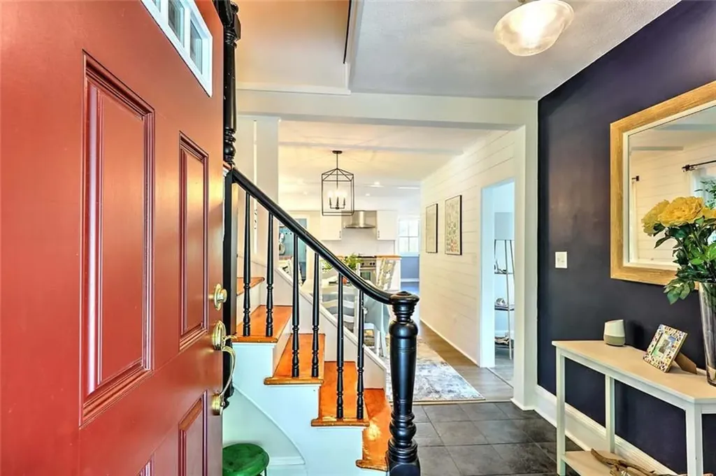 26 Maple Road Warren RI 02885