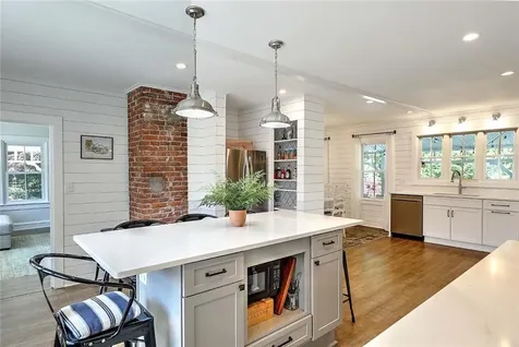 26 Maple Road Warren RI 02885