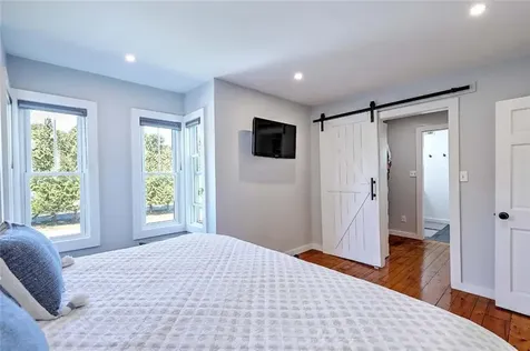 26 Maple Road Warren RI 02885