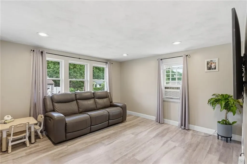 120 Pepin Street West Warwick RI 02893