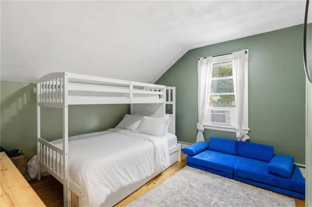 2 4 Beckside Road North Providence RI 02911