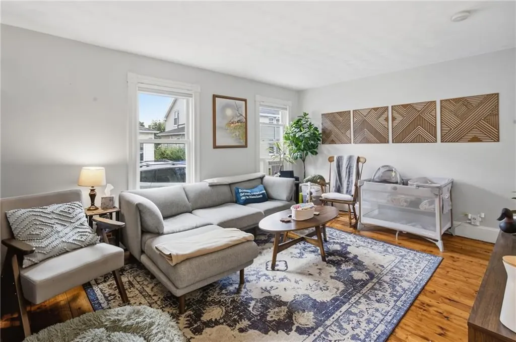 2 4 Beckside Road North Providence RI 02911