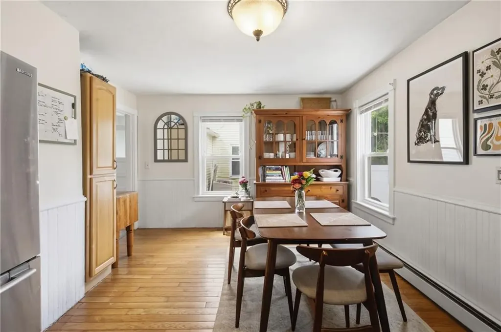2 4 Beckside Road North Providence RI 02911