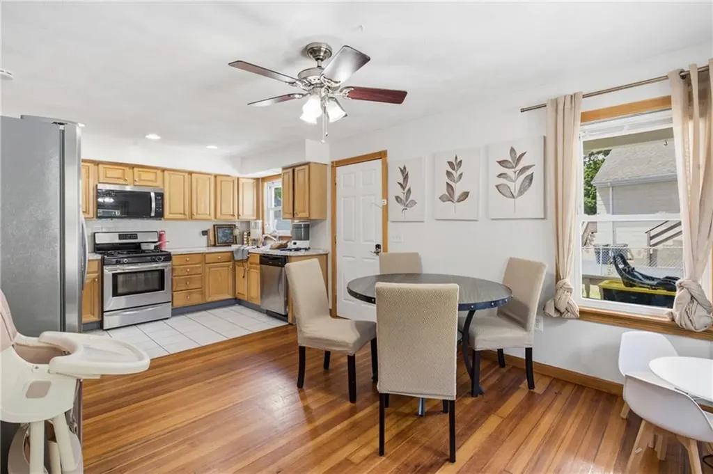 2 4 Beckside Road North Providence RI 02911