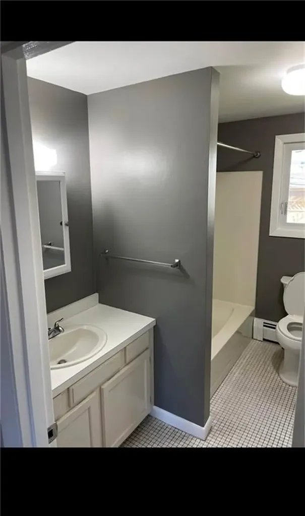 23 Butler Street Newport RI 02840