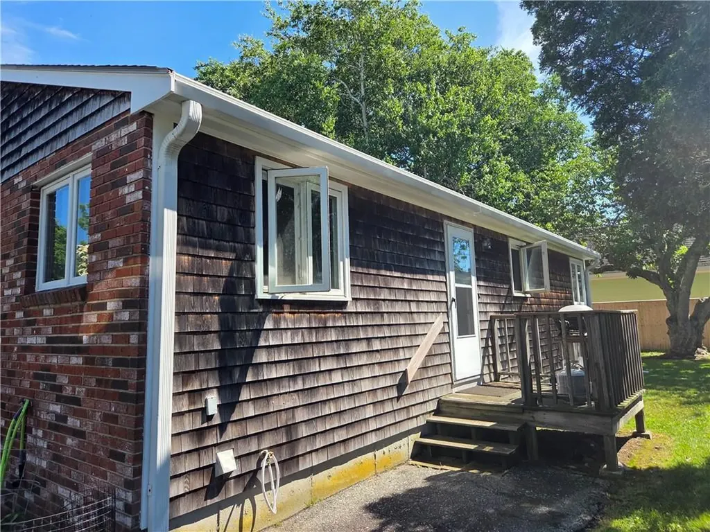 23 Butler Street Newport RI 02840
