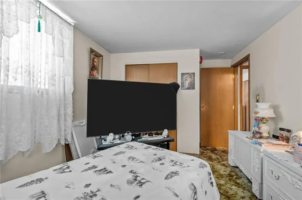 339 Privilege Street Woonsocket RI 02895