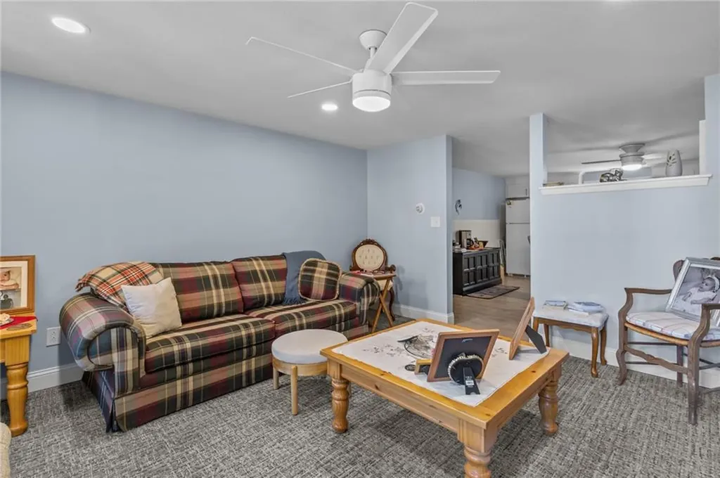 339 Privilege Street Woonsocket RI 02895