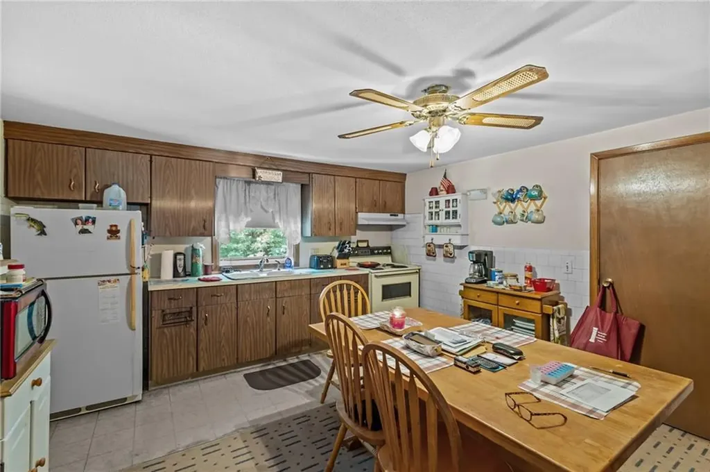 339 Privilege Street Woonsocket RI 02895