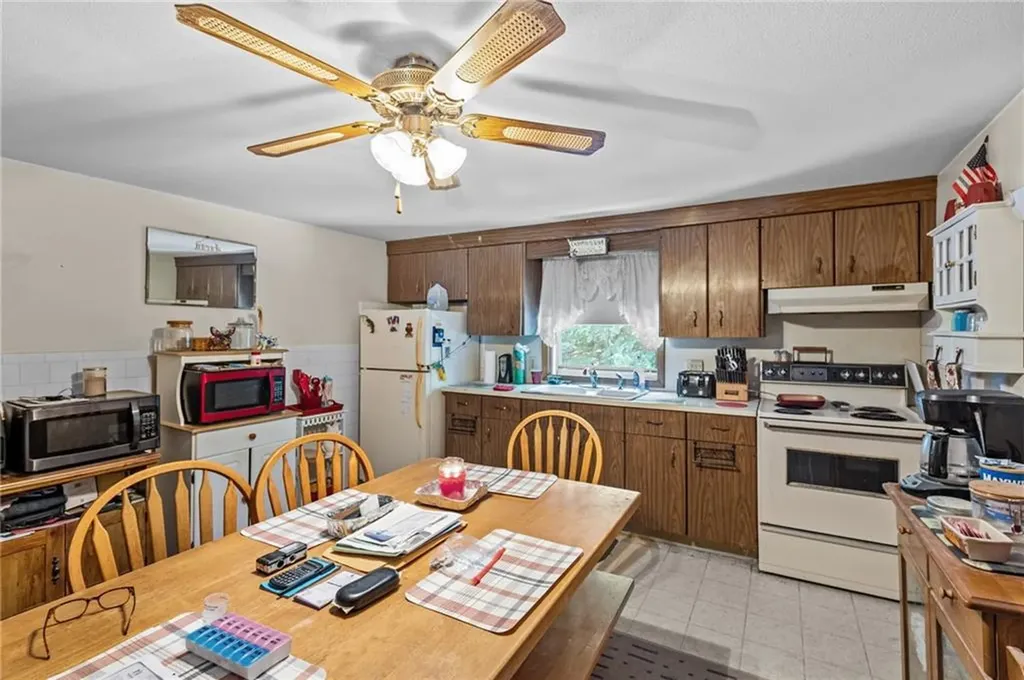 339 Privilege Street Woonsocket RI 02895
