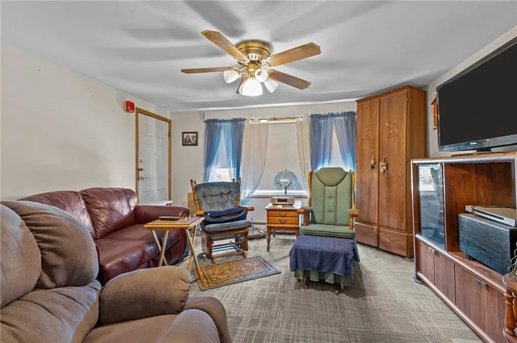 339 Privilege Street Woonsocket RI 02895