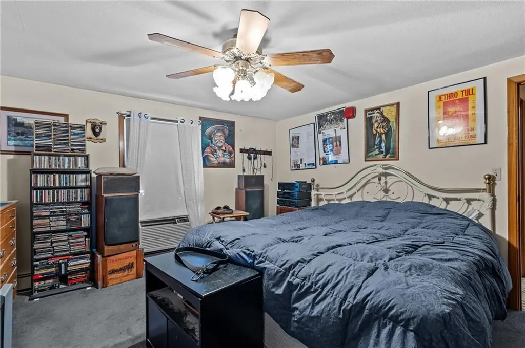 339 Privilege Street Woonsocket RI 02895