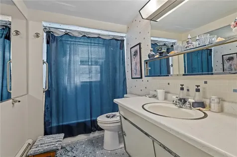 339 Privilege Street Woonsocket RI 02895