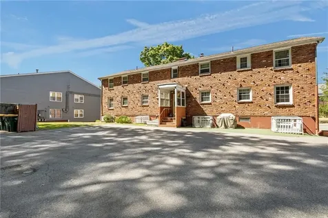 339 Privilege Street Woonsocket RI 02895