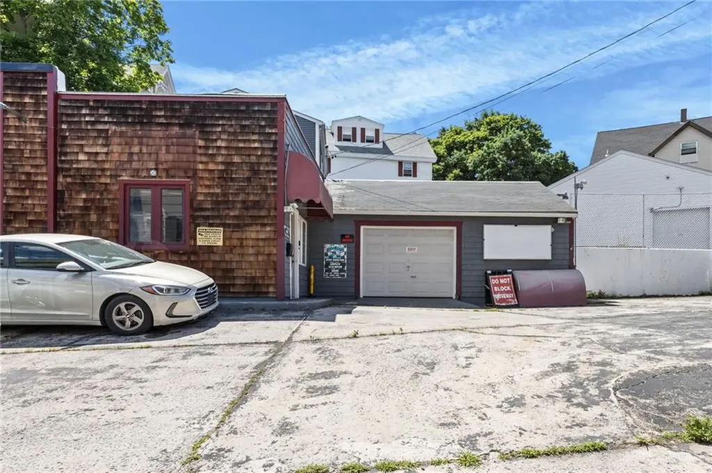 230 North Main Street Woonsocket RI 02895