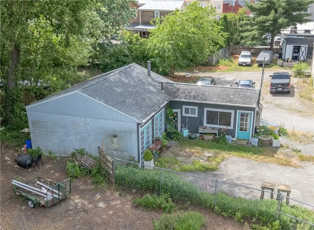 2154 Broad Street Cranston RI 02905