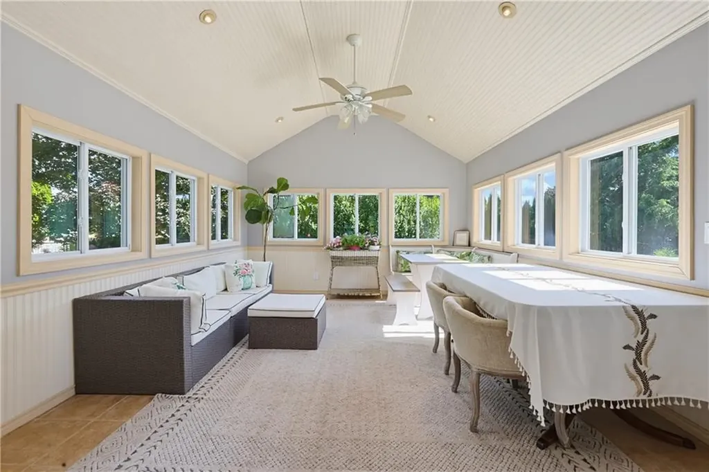 46 Netop Drive Warwick RI 02818