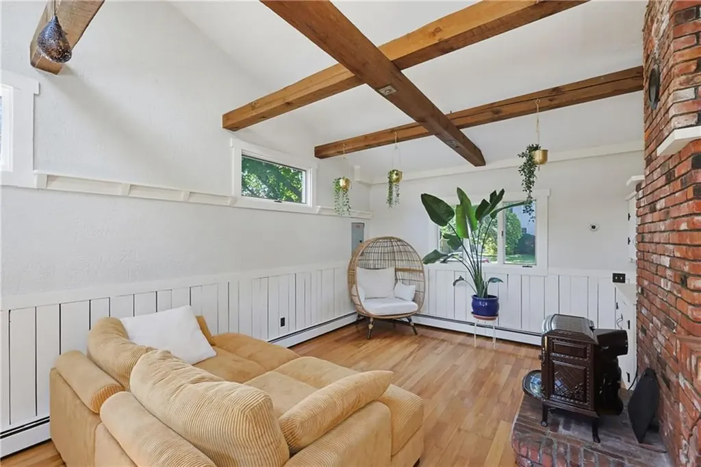 46 Netop Drive Warwick RI 02818
