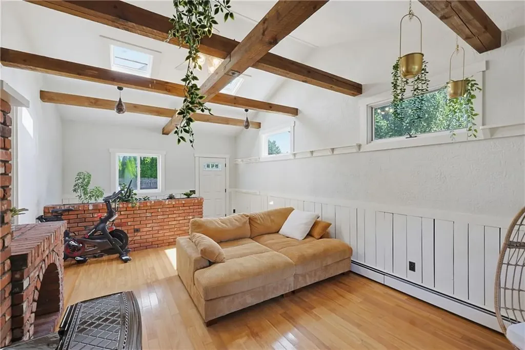 46 Netop Drive Warwick RI 02818