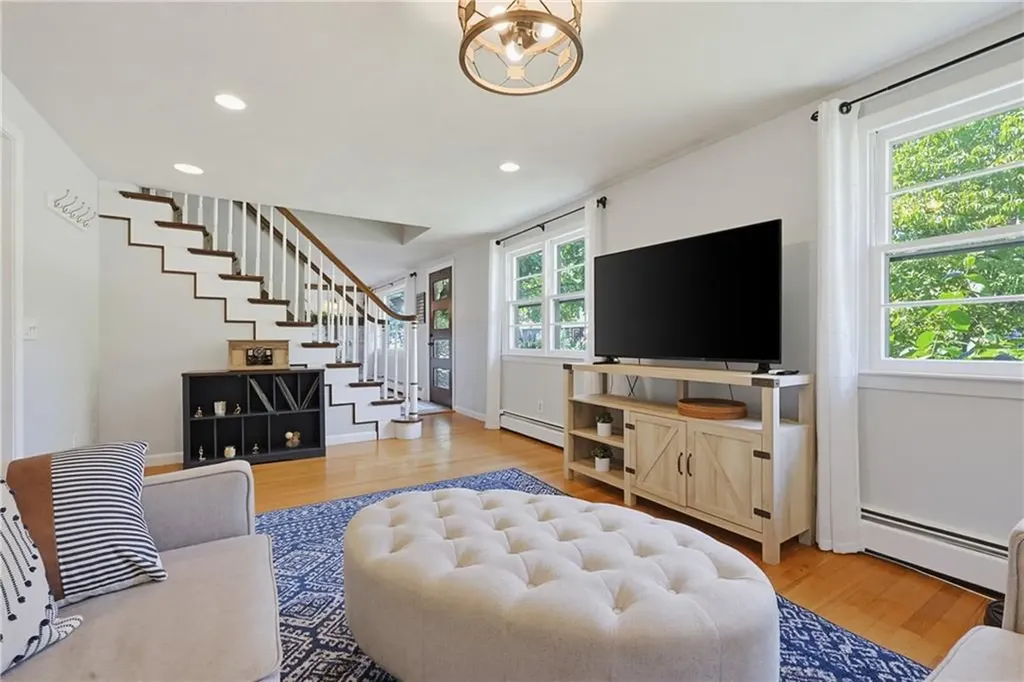 46 Netop Drive Warwick RI 02818