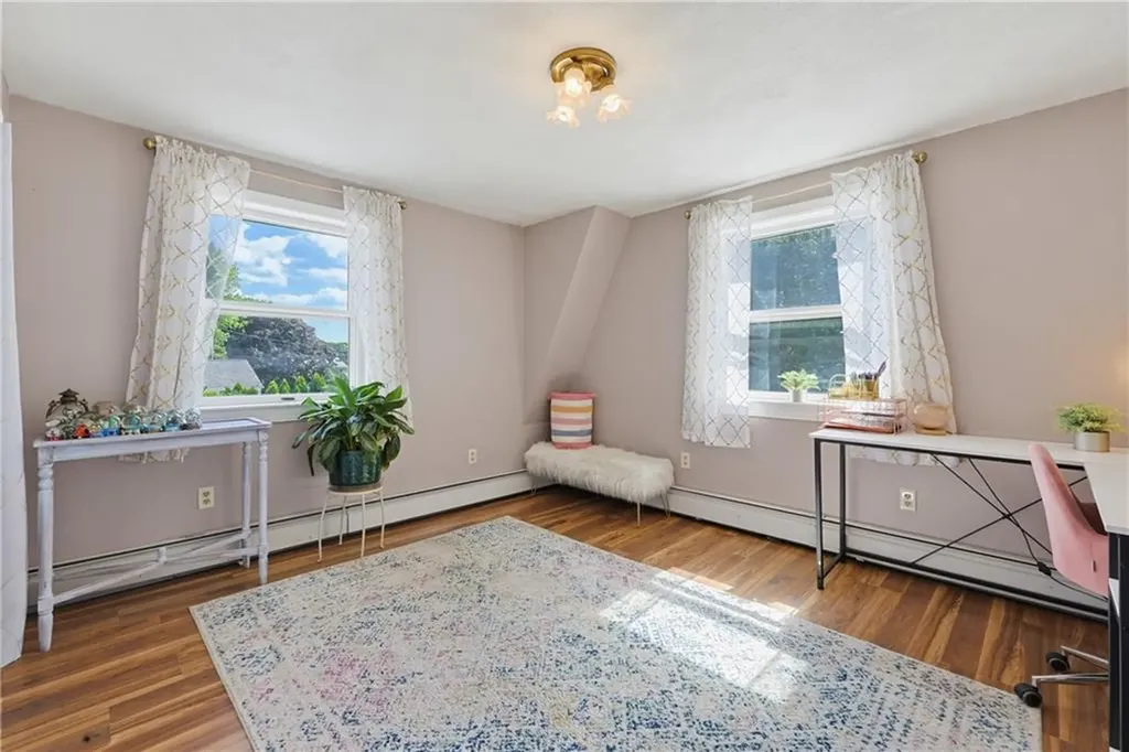46 Netop Drive Warwick RI 02818