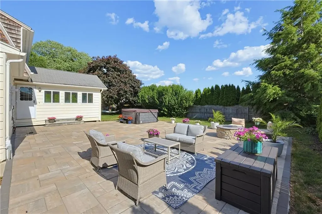 46 Netop Drive Warwick RI 02818