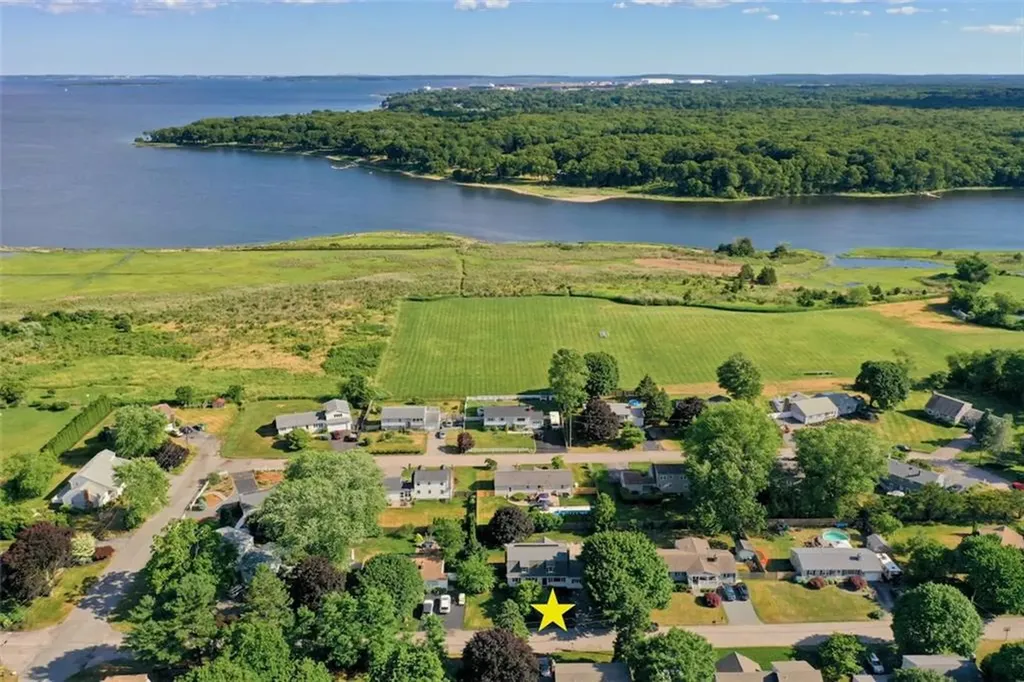 46 Netop Drive Warwick RI 02818
