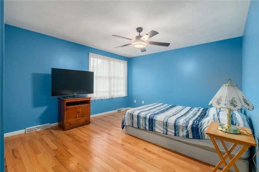 222 Killey Avenue Warwick RI 02889