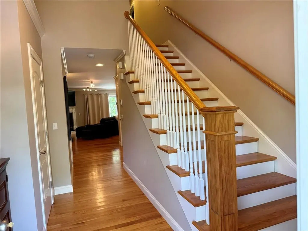 12 Nicole Circle Smithfield RI 02917
