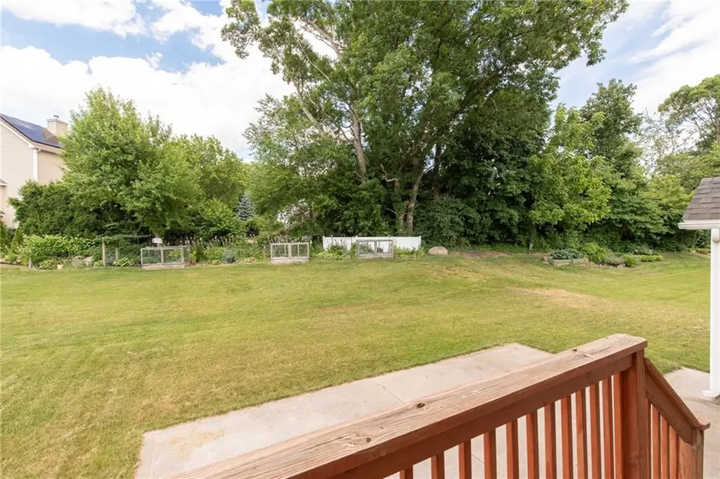 182 Theresa Marie Avenue Woonsocket RI 02895