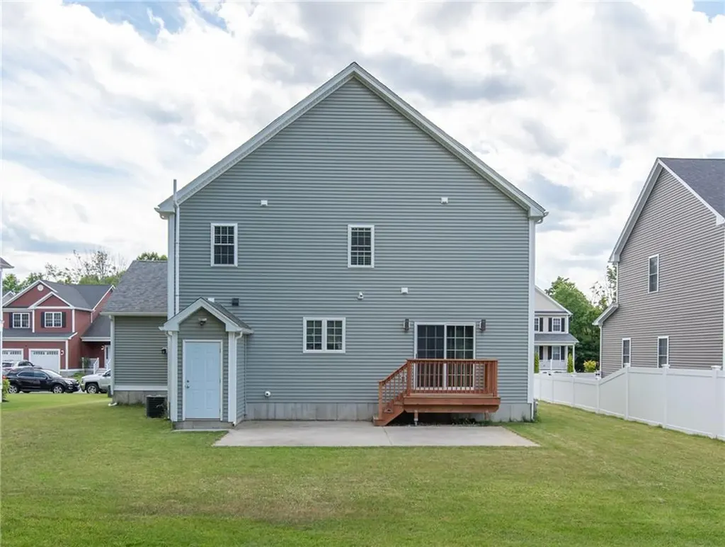 182 Theresa Marie Avenue Woonsocket RI 02895