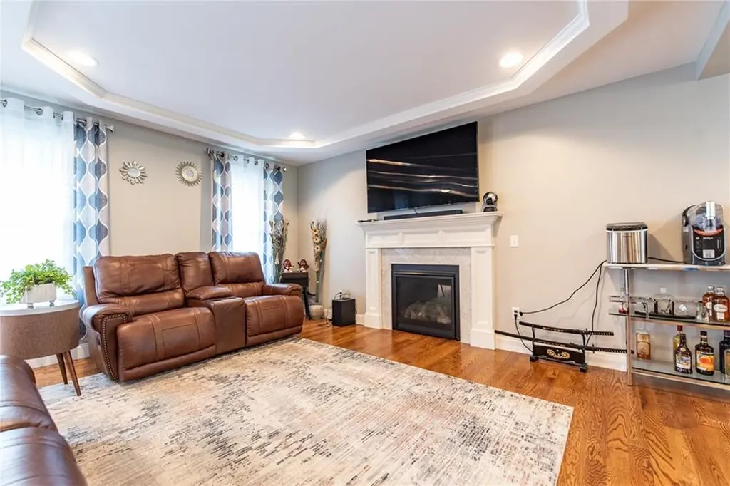 182 Theresa Marie Avenue Woonsocket RI 02895