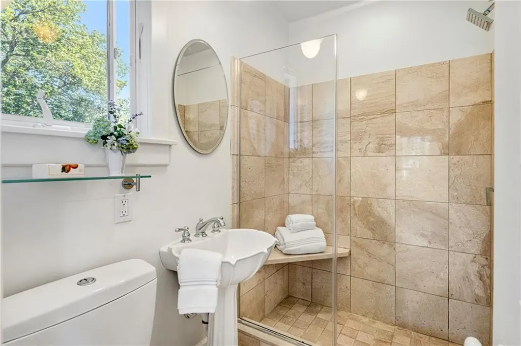 84 Rodman Street Narragansett RI 02882