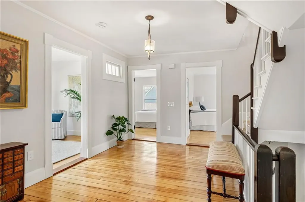84 Rodman Street Narragansett RI 02882