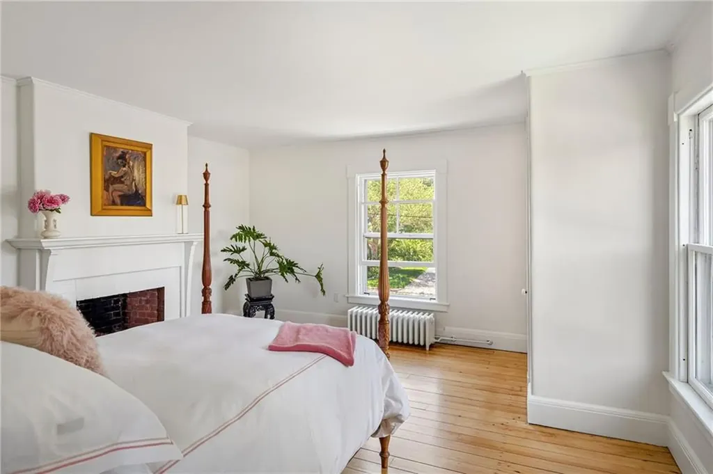 84 Rodman Street Narragansett RI 02882