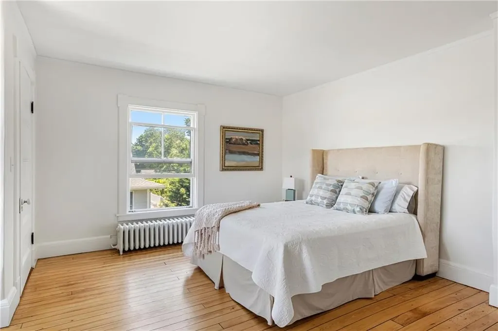 84 Rodman Street Narragansett RI 02882