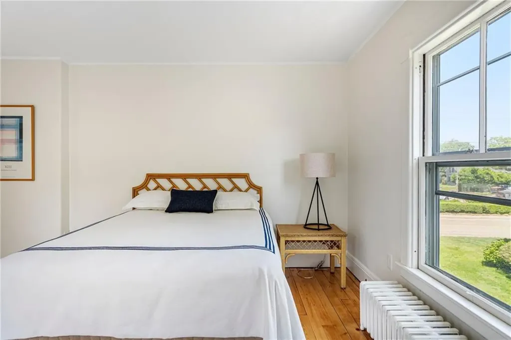 84 Rodman Street Narragansett RI 02882