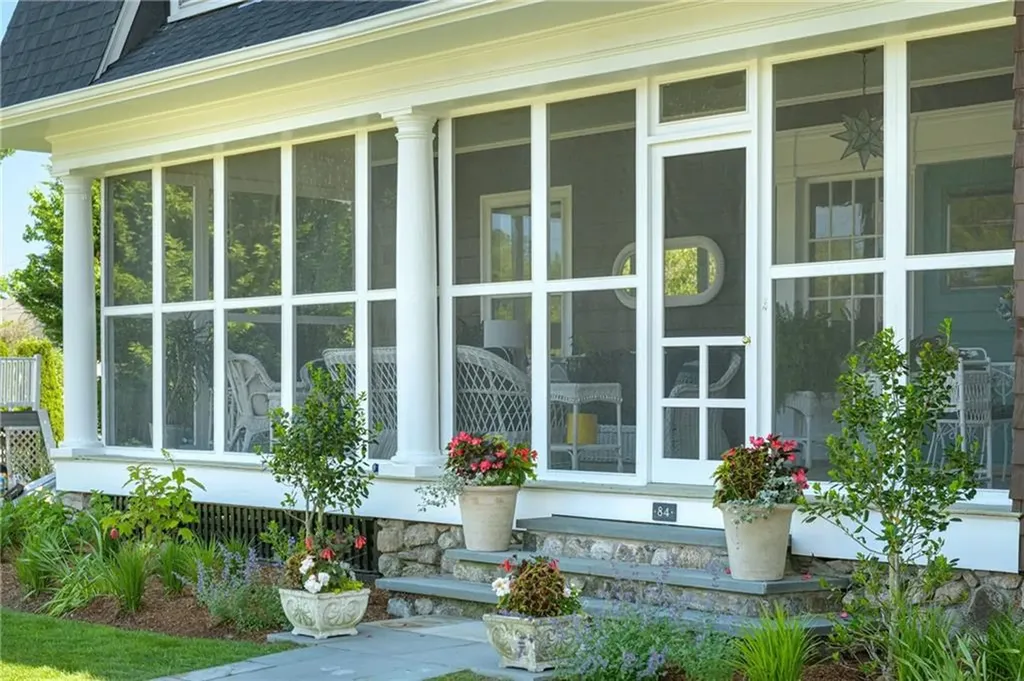 84 Rodman Street Narragansett RI 02882